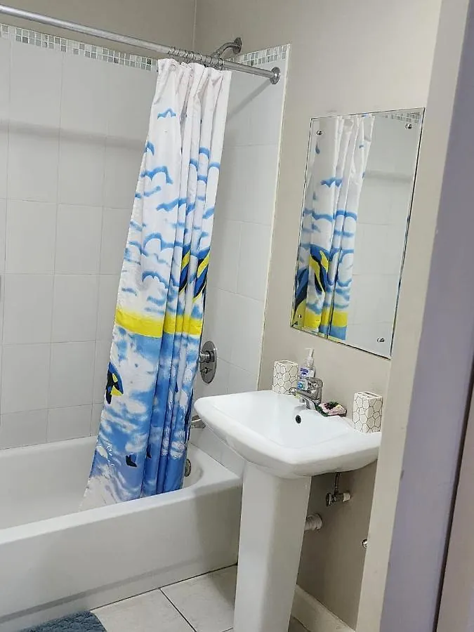 דירות קינגסטון Studio Apt At 